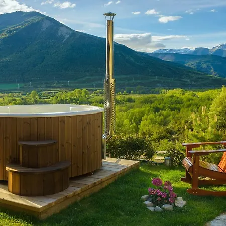 Domek alpejski Chalet Vinas De Larrede *